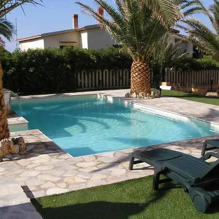 A 150 Meter Long Mare, 2 Fish Valledoria (Sardinia)